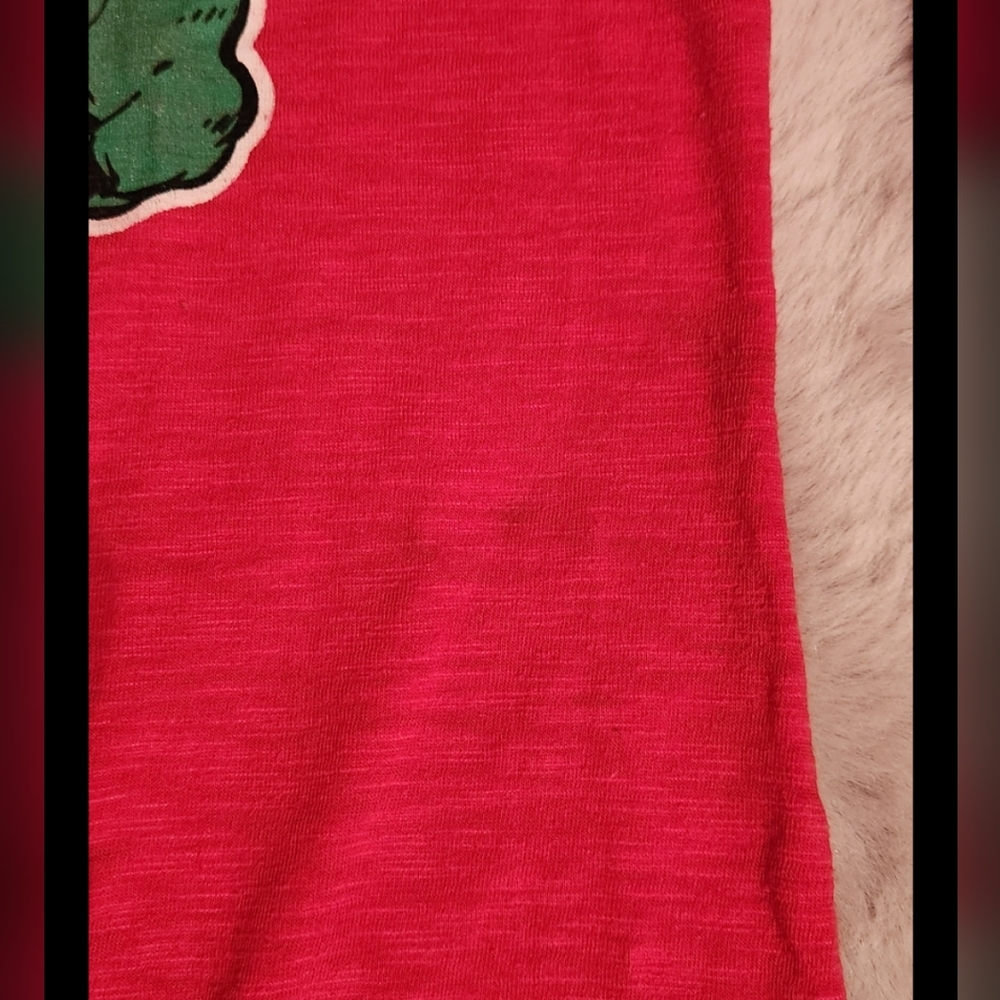 Marvel Heros shirt, junior's size large, color red - Picture 6 of 6